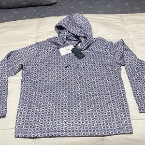 NWT Men’s Maelreg Performance Hoodie size small